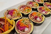 K-푸드 아이콘 '김밥', 세계인 입맛 홀린 한 줄의 미학