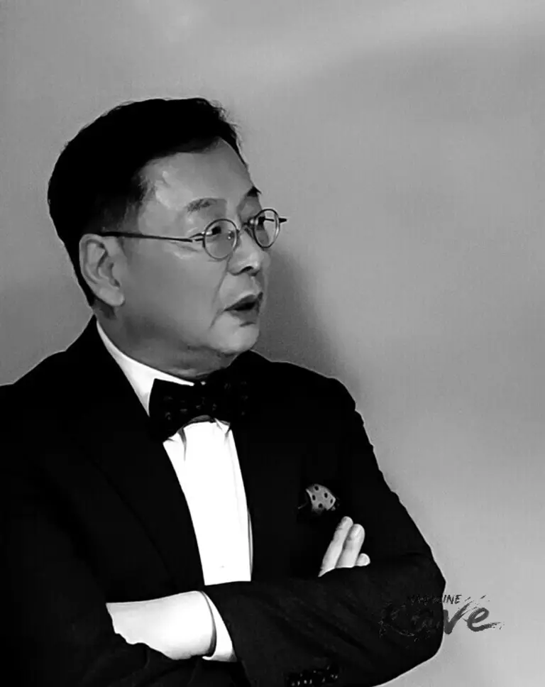 손진기 시사평론가